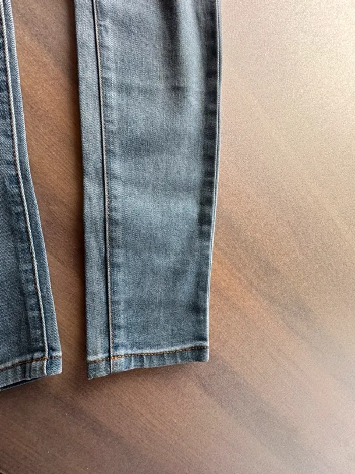 Jean skinny Lévis 710 12 ans neuf - photo numéro 3