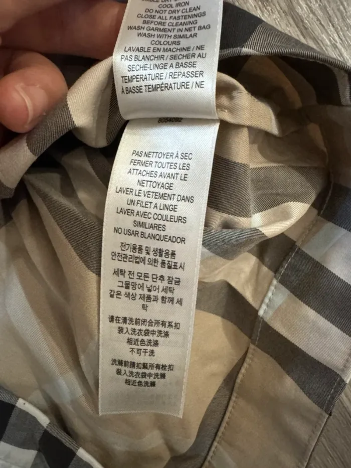 Robe chemise burberry neuf jamais porté - photo numéro 8