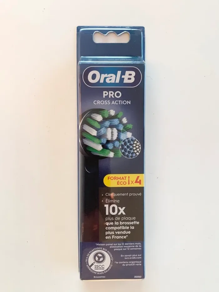 🔥 Brossettes Oral-B neuves – Lot de 4 Pro cross action - photo numéro 3