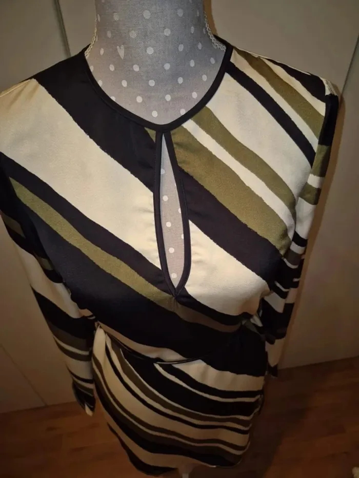 Robe mango seventies neuve - photo numéro 3