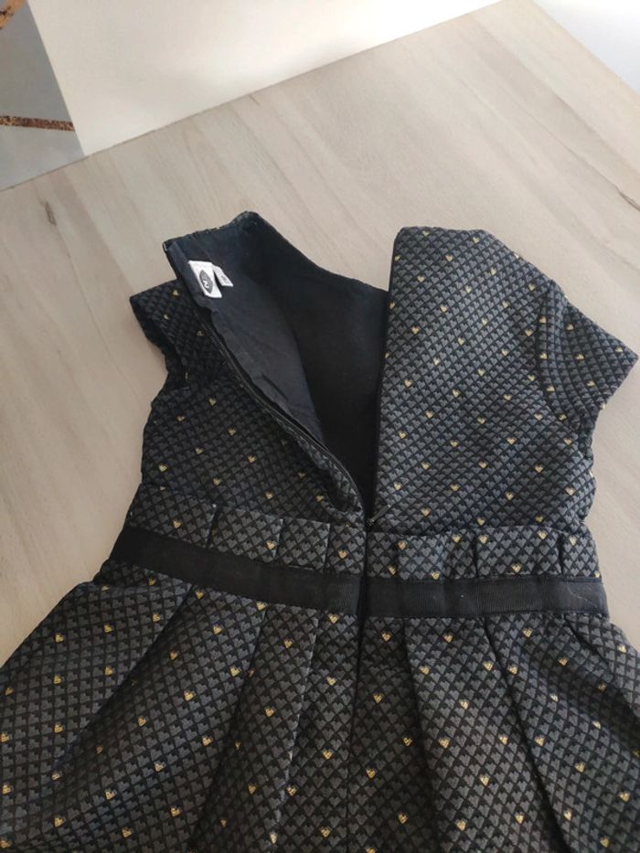 Superbe robe habillée grise coeurs dorée 3 ans 36 mois avec noeud - photo numéro 4