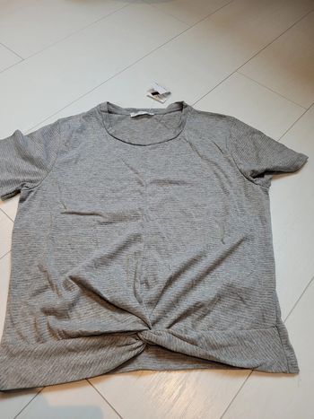 Tee shirt