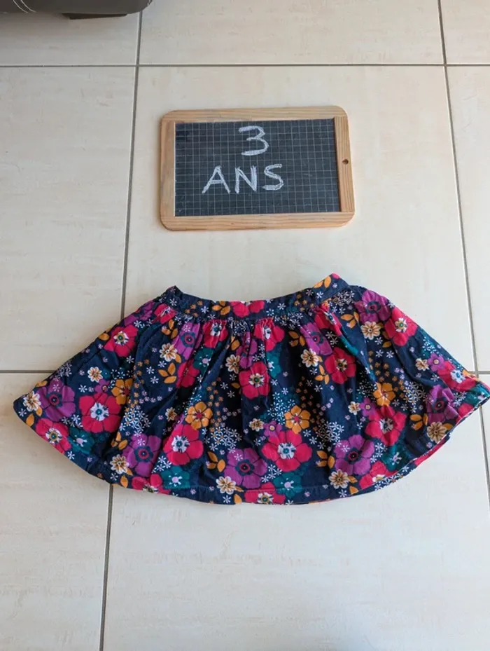 Jupe velours fleurie 3 ans Du pareil au même