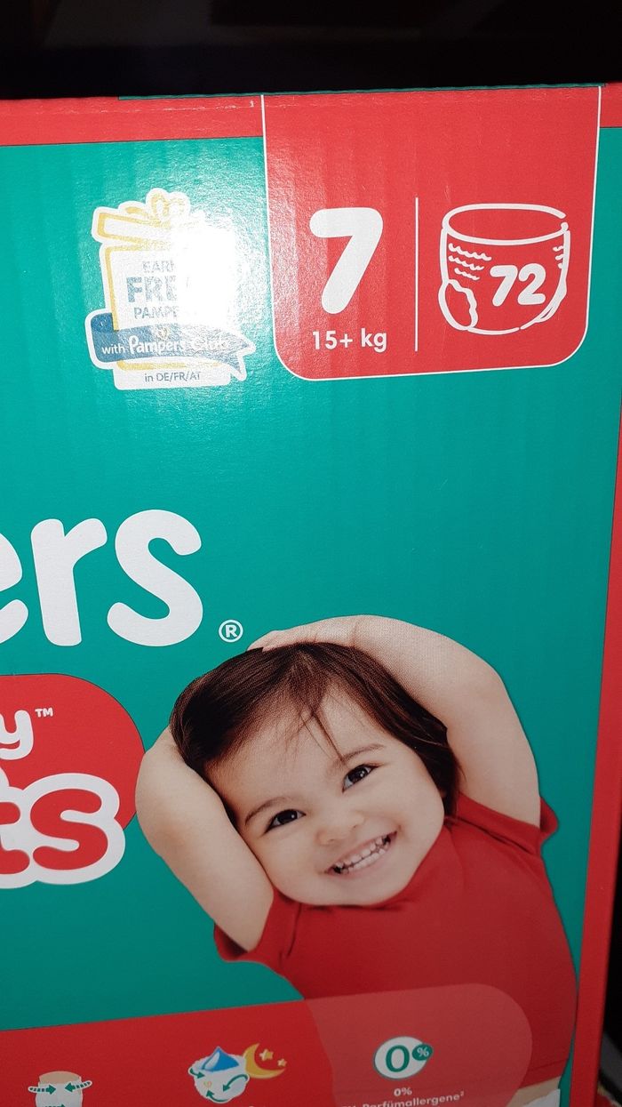 Couches Pampers taille 7