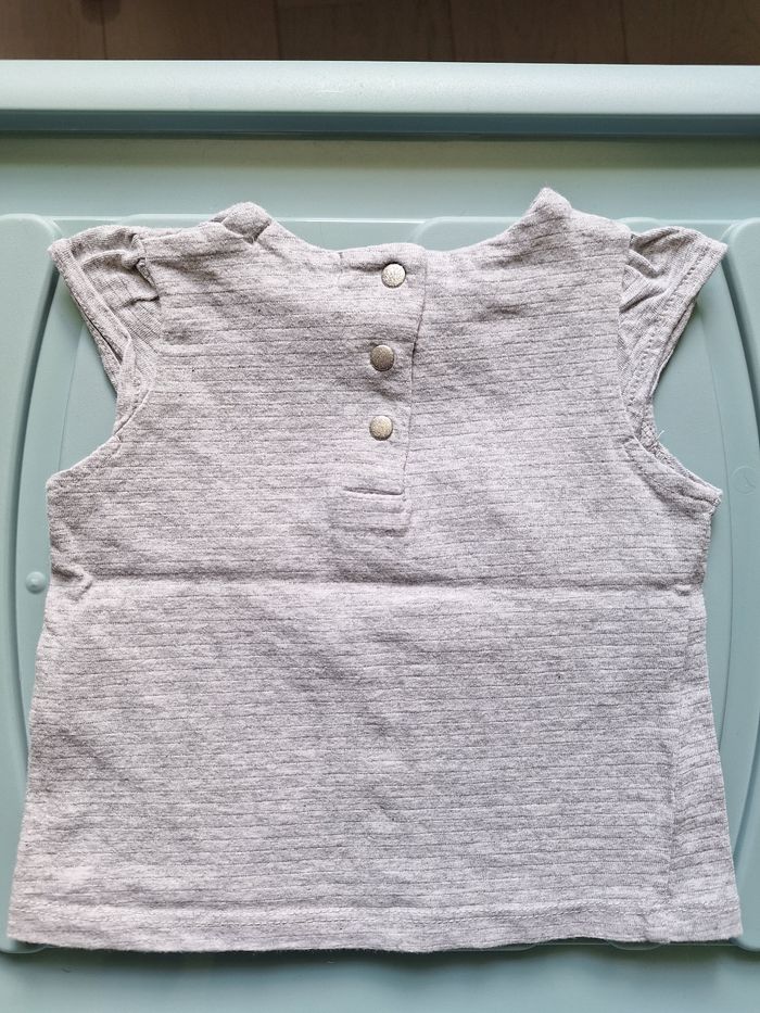 Tee-shirt taille 6 mois du pareil au même - photo numéro 2