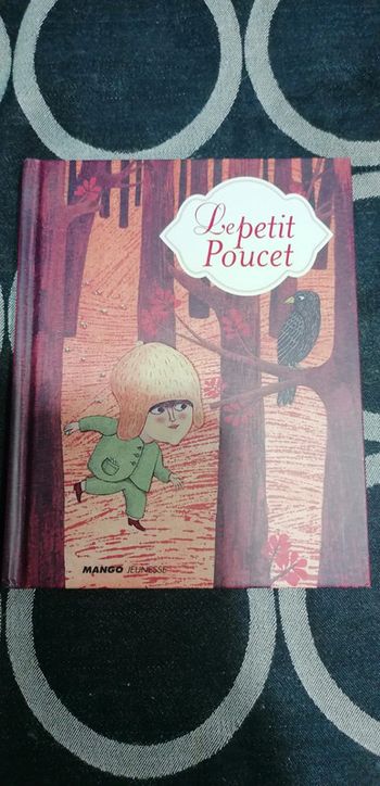 Livre le petit pouce mango Jeunesse