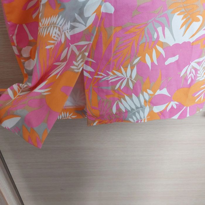 Dos nu et jupe imprimé rose orange escada sport - photo numéro 8