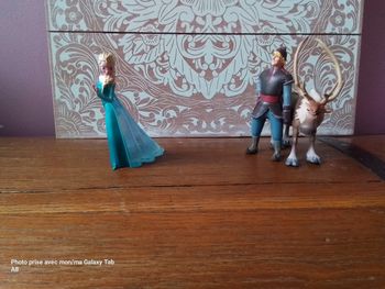 Lot figurines Reine des neiges