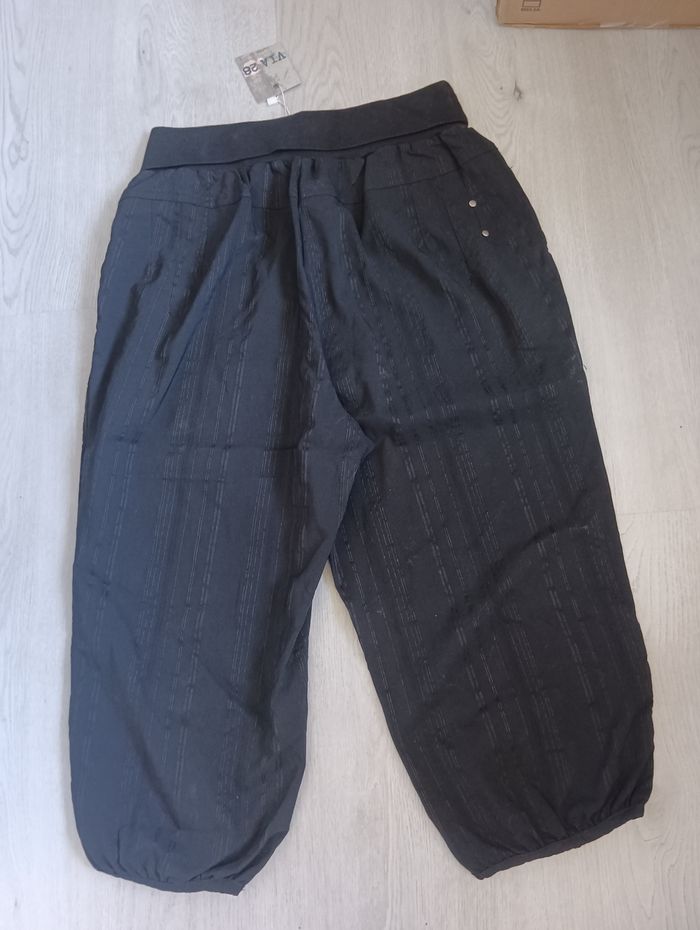 Pantacourt Taille 40 Neuf - photo numéro 2