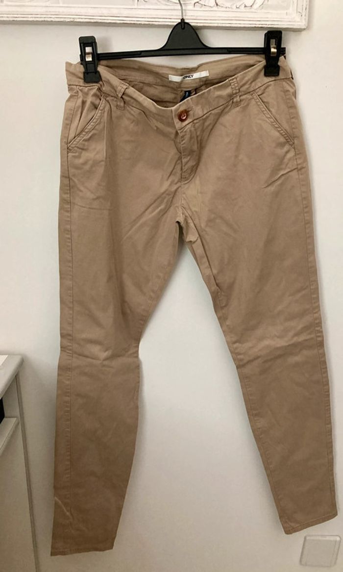 Pantalon chino marron beige Only taille 40