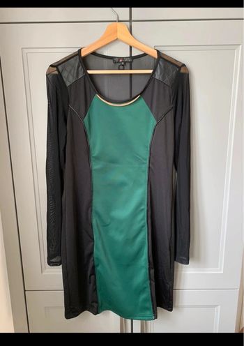 Robe chic vert noir fête