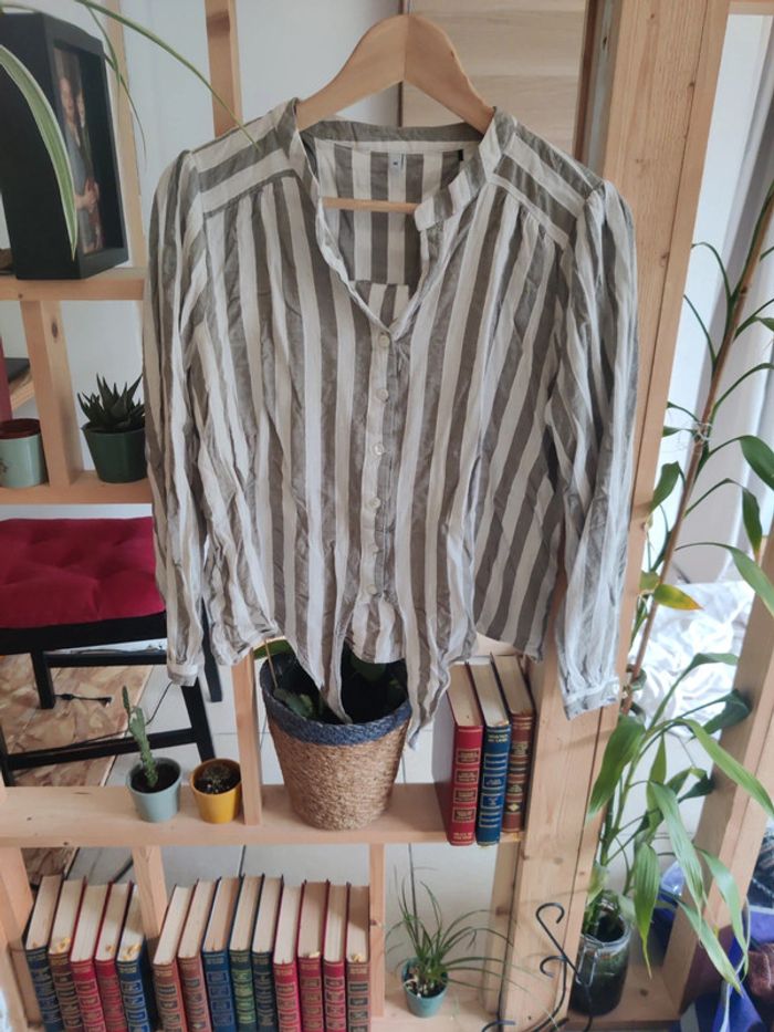 Chemise a nouer en bas T44