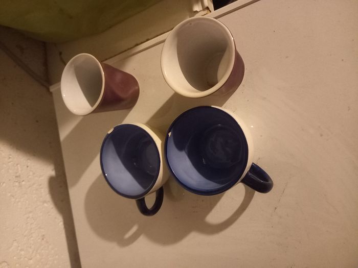 Lot de 4 petits tasses à café 2 bleues et 2 violettes - photo numéro 6
