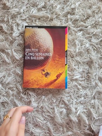 Cinq semaine en ballon