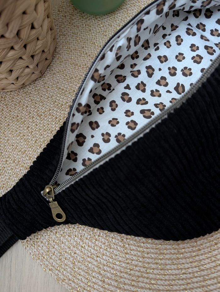 Sac banane femme en velours cotelé noir - photo numéro 3