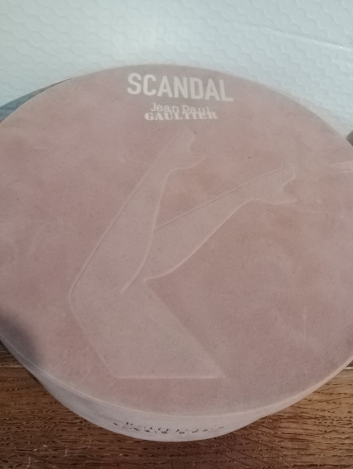 Coffret scandale