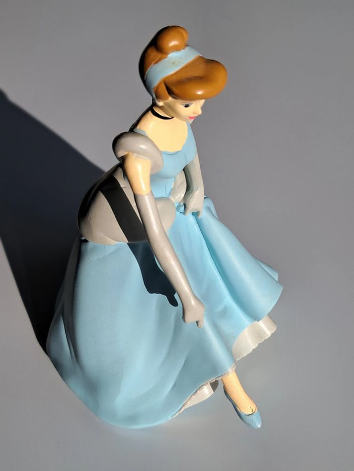 Figurine Cendrillon de Walt Disney - photo numéro 4