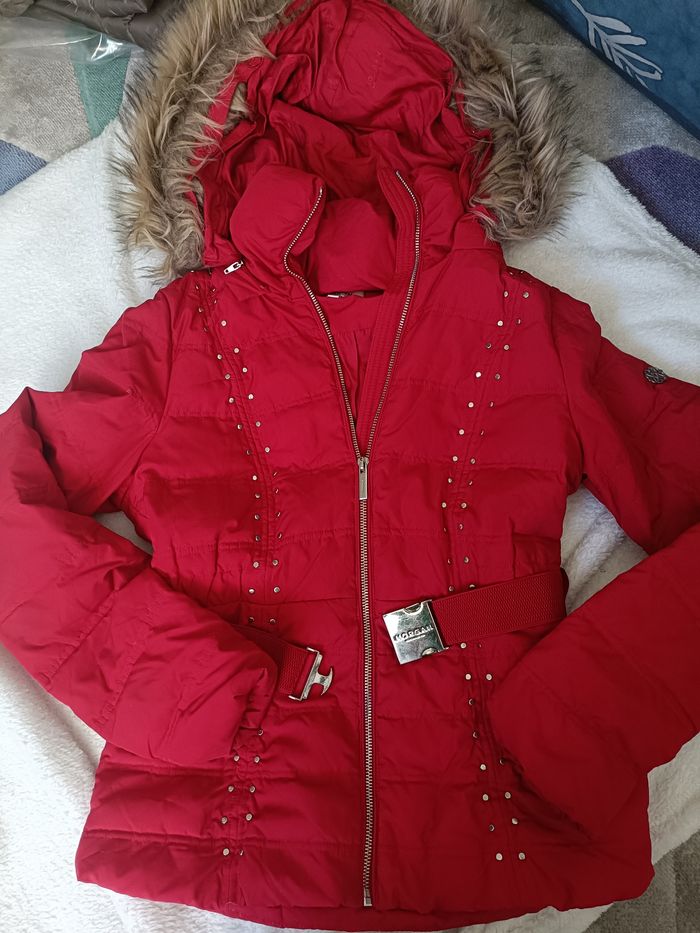 Parka à capuche rouge Morgan T36