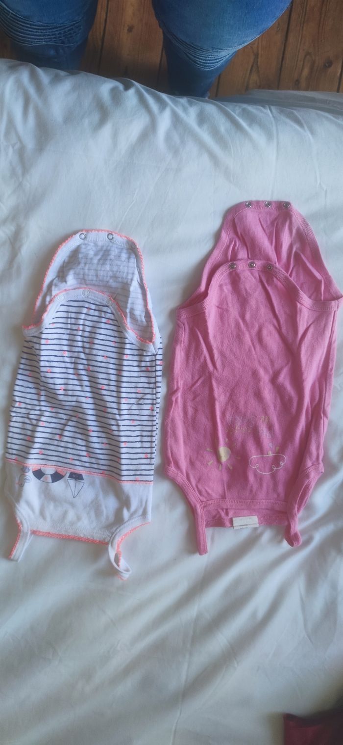 Lot de 18 bodys - photo numéro 9
