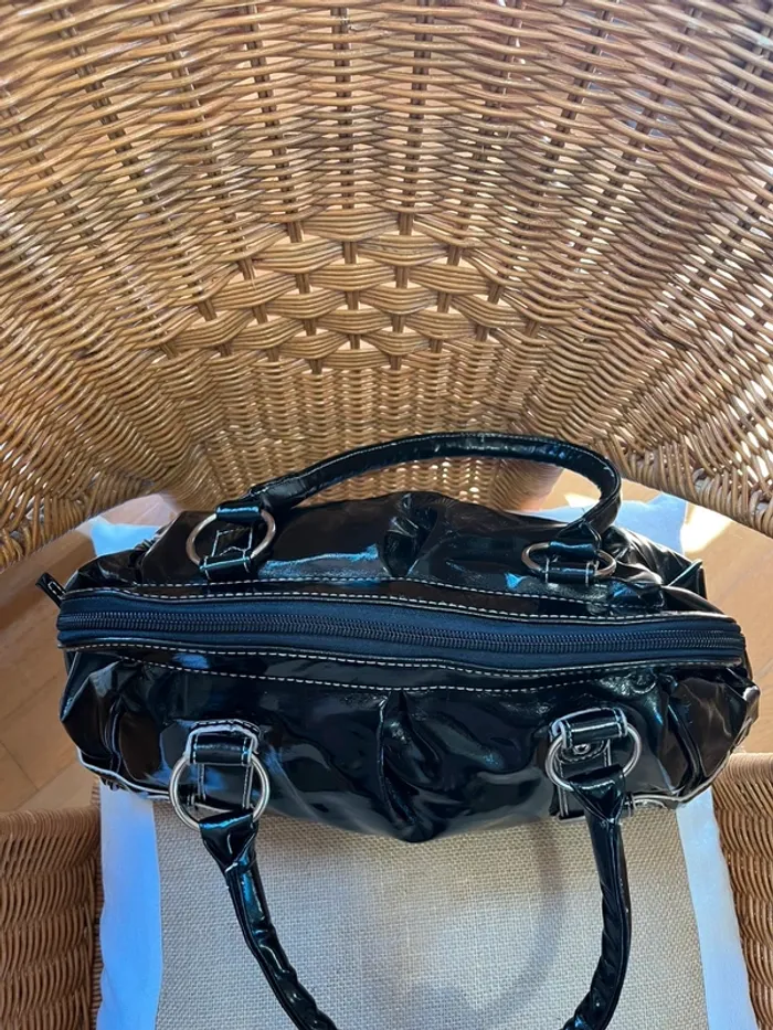 Sac style vintage noir en synthétique parfait état [ref 2508SBl188] - photo numéro 11