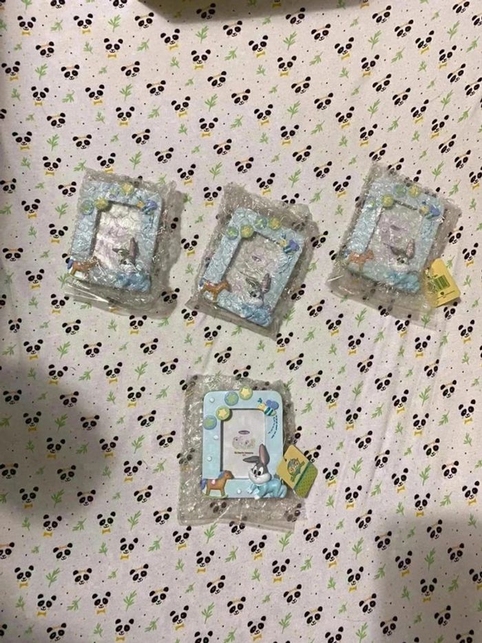 Lot de 4 petits cadres