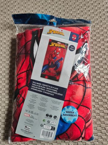 Serviette de bain Spiderman neuve