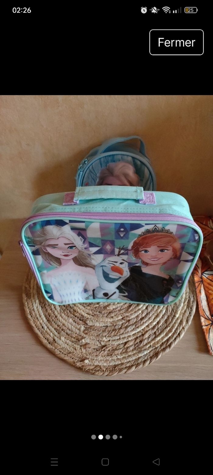Trousse et sac isotherme reine des neiges