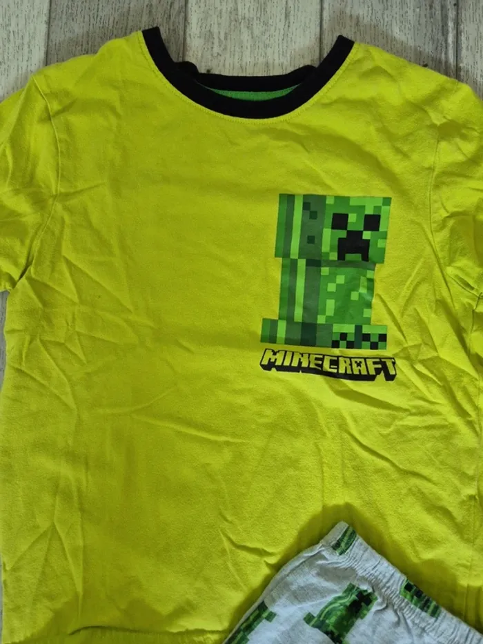 Pyjama minecraft taille 6-7 ans - photo numéro 2