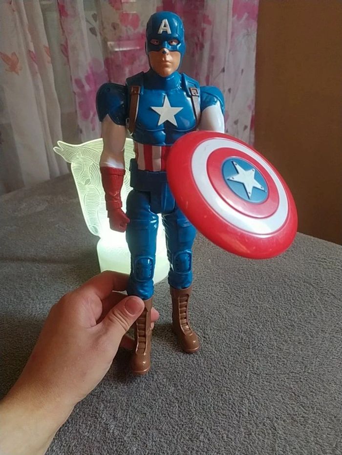 Figurine Captain America - photo numéro 5