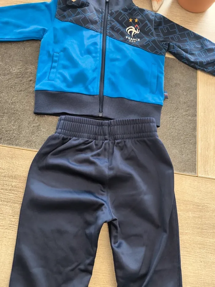 Survêtement/ensemble 2 pièces garçon 12 mois FFF - photo numéro 8