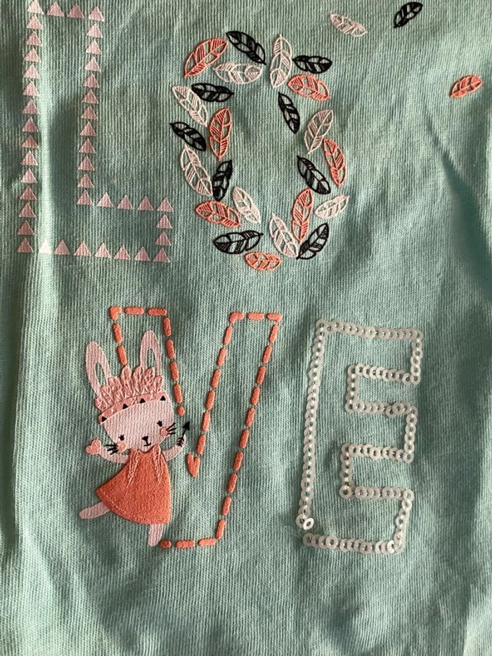 Tee-shirts vert - photo numéro 2