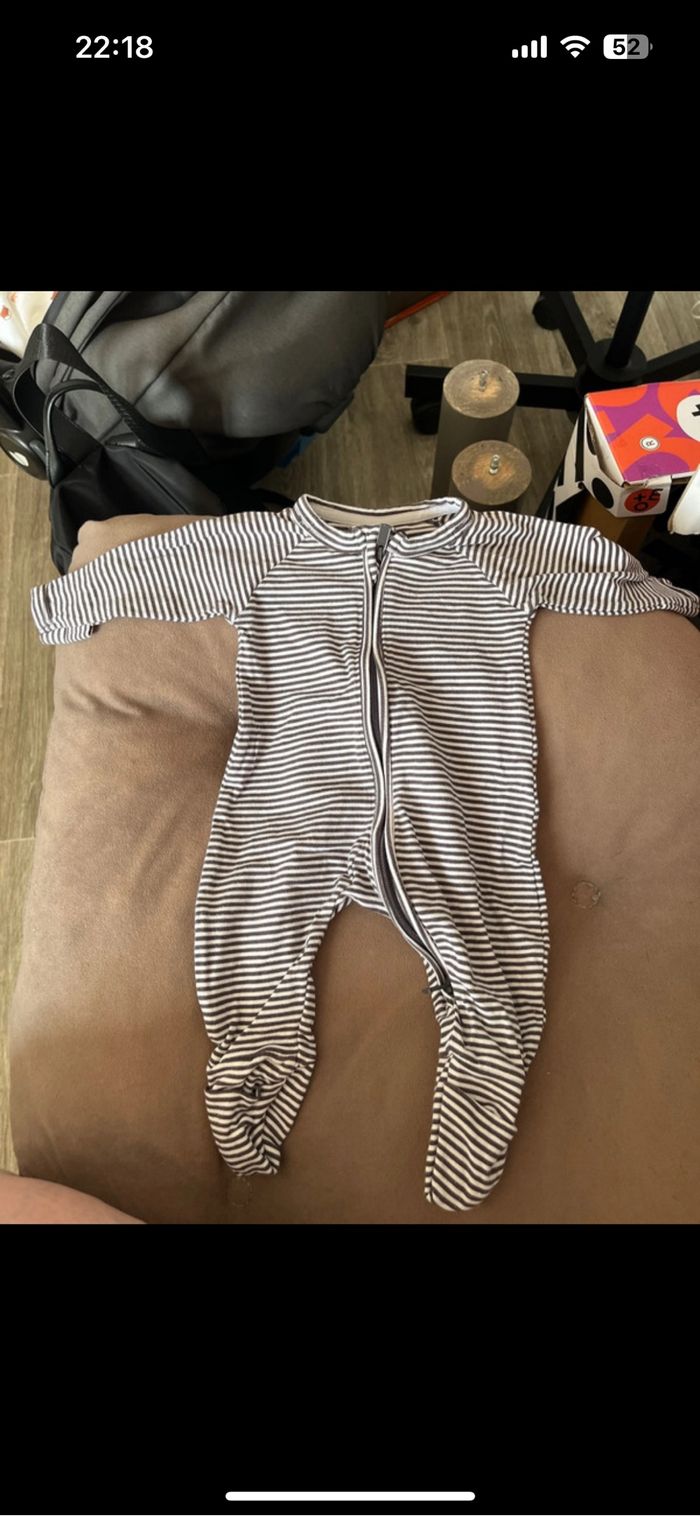 Pyjama été 1 mois - photo numéro 6