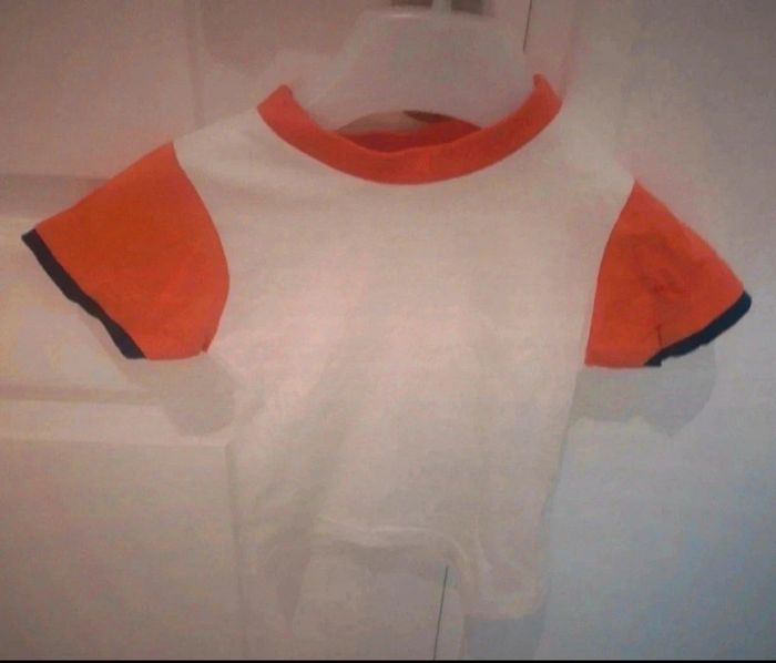 Ensemble t shirt et salopette garçon 12 mois neuf - photo numéro 3