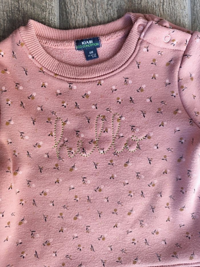 Magnifique pull à Feurs Hello doré 🤟 - photo numéro 2