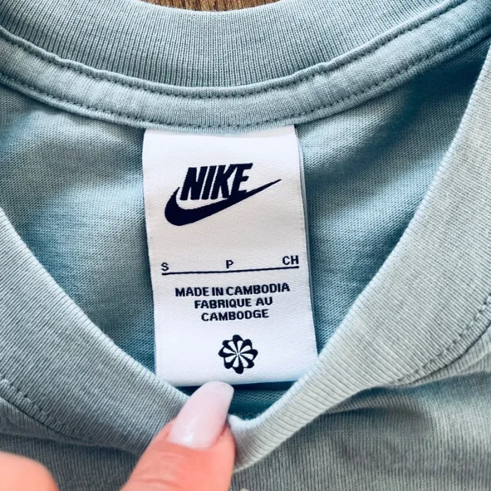T.shirt court/brassière/débardeur bleu clair Nike pour femme, taille S - photo numéro 3