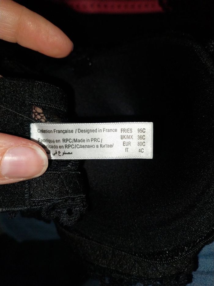 Soutien gorge dentelle 95 C - photo numéro 4