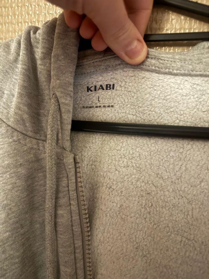 veste grise - photo numéro 3