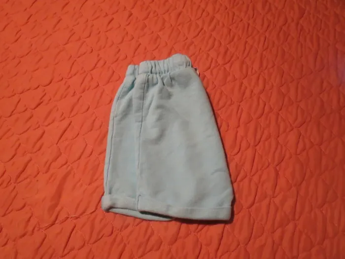Short taille 18 mois garçon