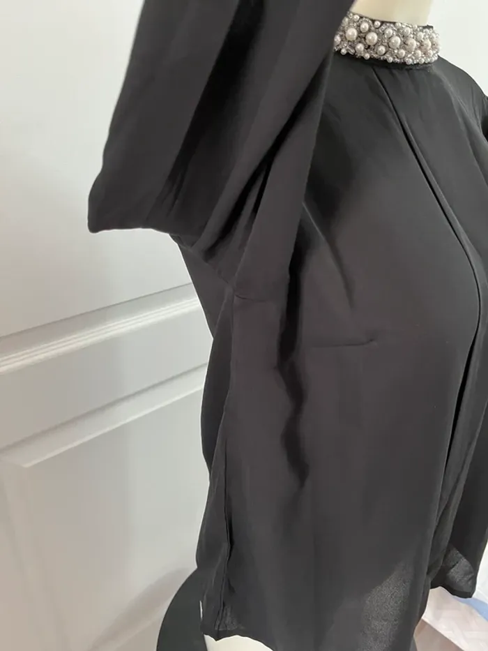 Blouse fluide et légèrement transparente - photo numéro 3