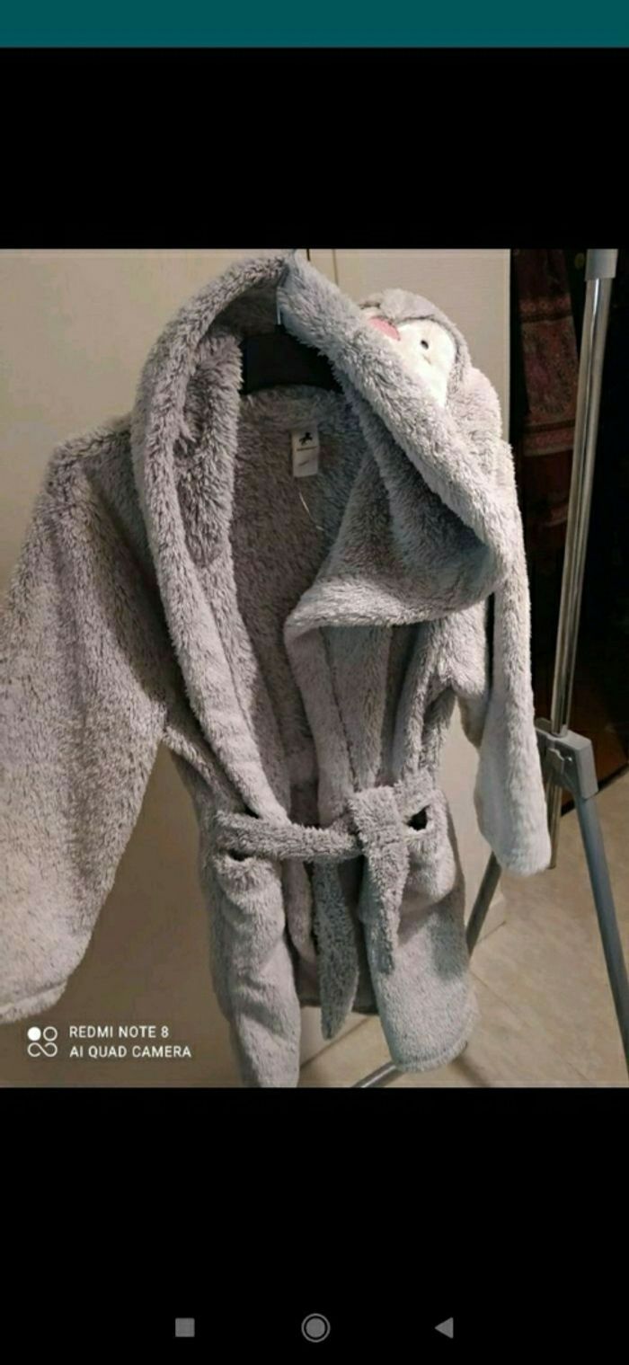 Peignoir pilou pilou pingouin taille 6ans tbe C&A