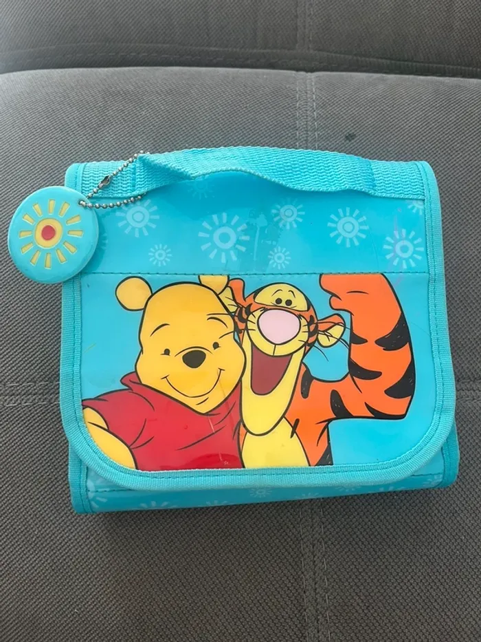 Winnie l’ourson Disney Range crayons trousse xxl deroulable et transportable