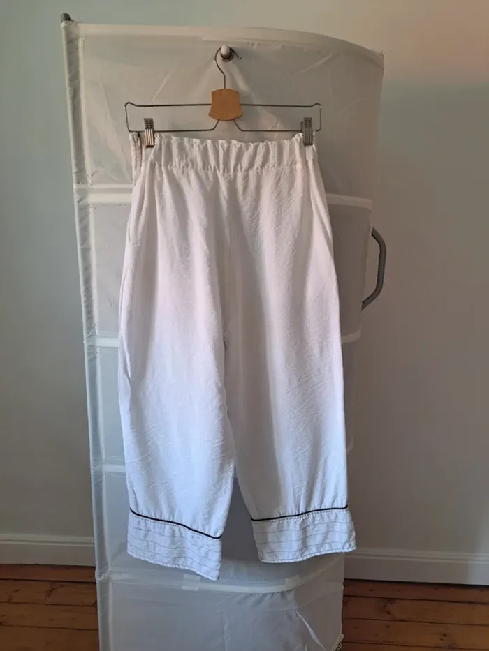 Pantalon blanc 3/4 large - photo numéro 2