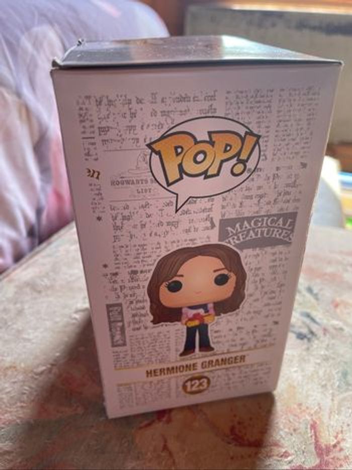 Figurine Pop - Hermione Granger - photo numéro 2
