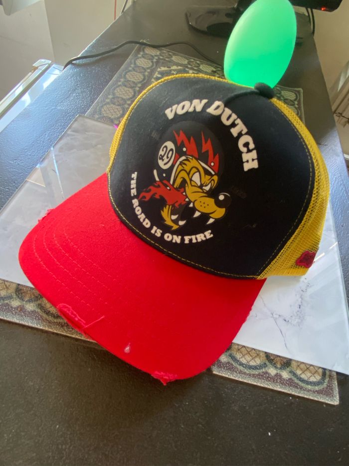 Casquette Von Dutch neuve - photo numéro 3