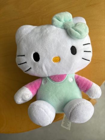 Hello kitty peluche 