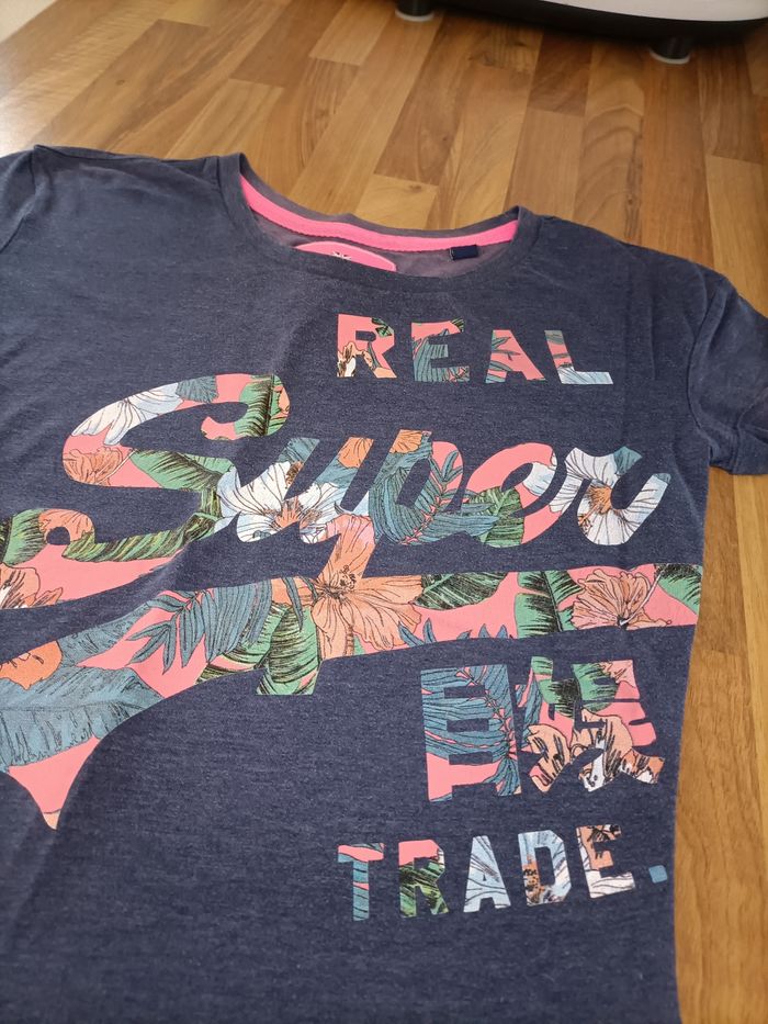Tee-shirt bleu marine fushia Superdry 12 ans - photo numéro 2