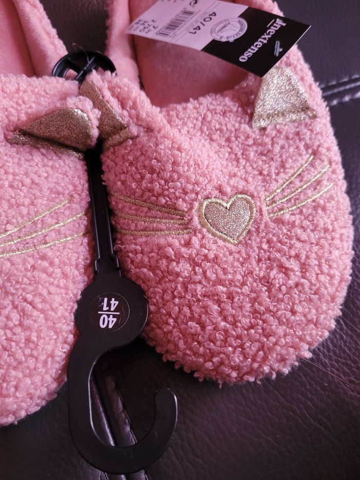 Chaussons femme - photo numéro 2