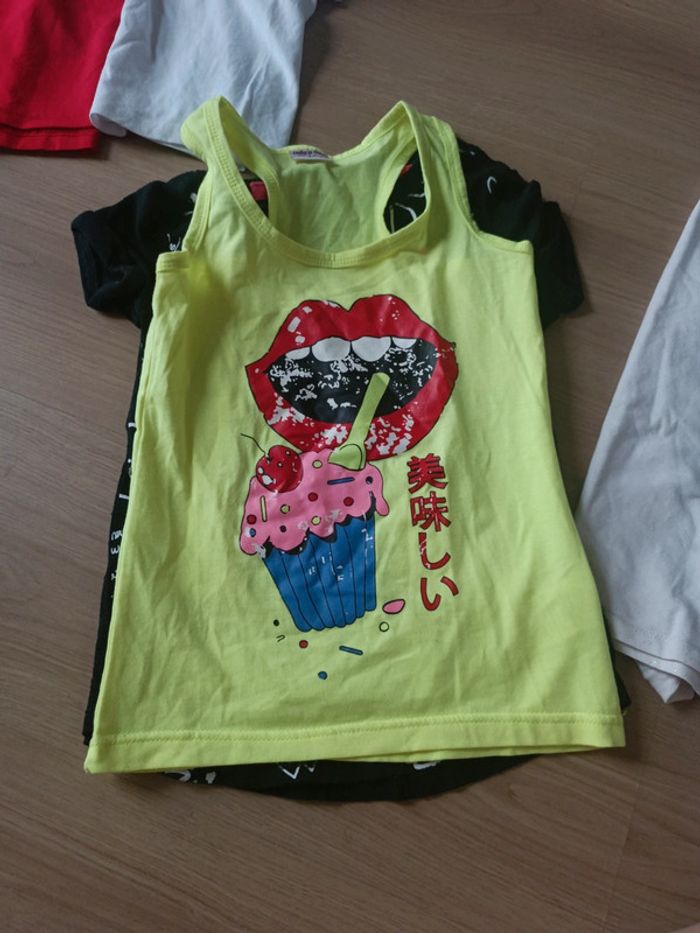 🔥 LOT 8 tshirts fille taille 5/6 ans - photo numéro 3