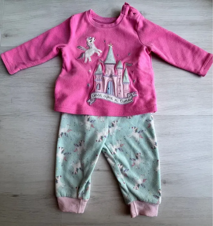 Pyjama 2 pièces 6/9 mois