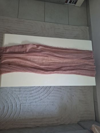 Chemin de table vieux rose effet froissé 280x100cm